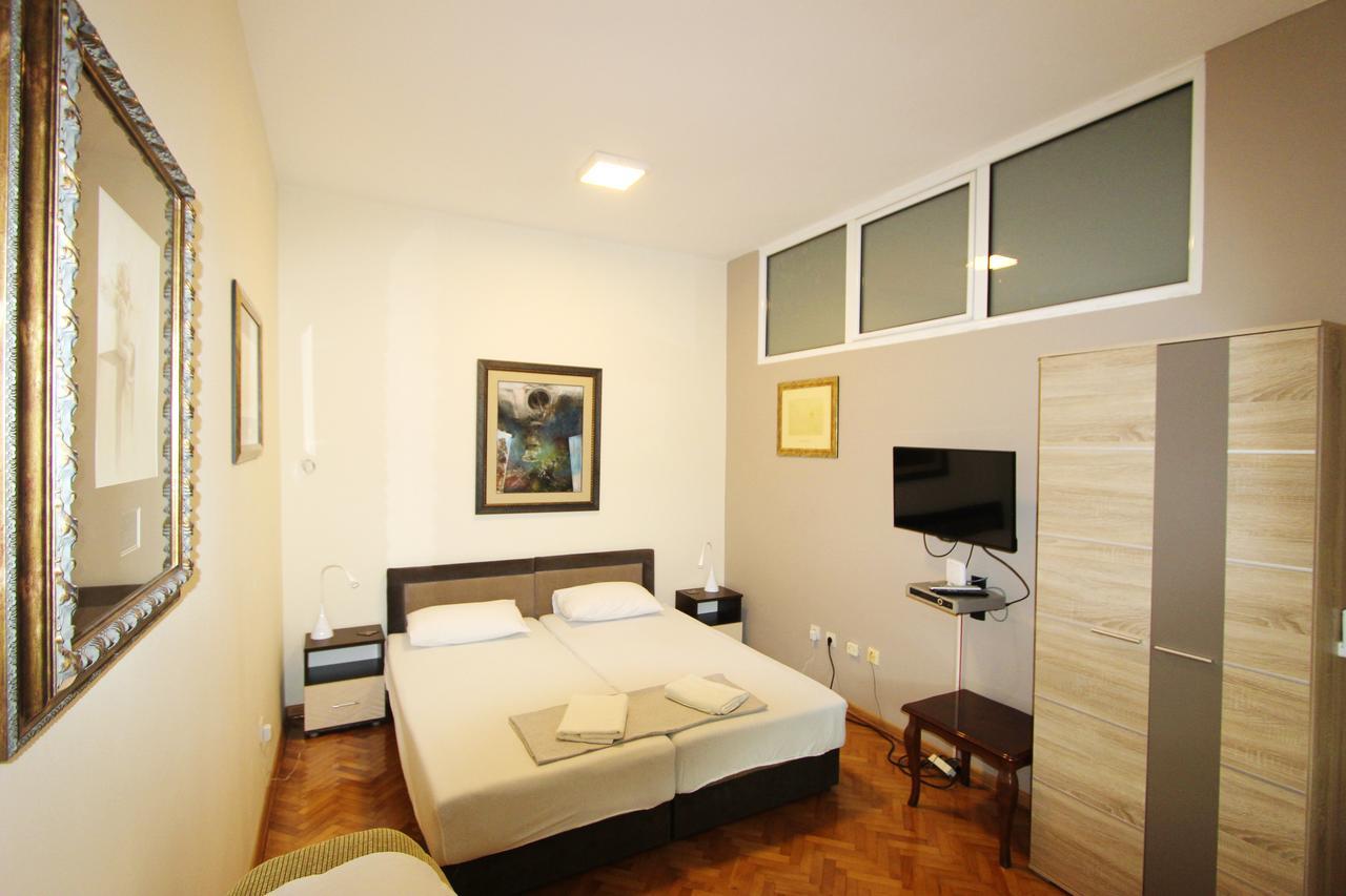 Art Guesthouse Котор Екстер'єр фото