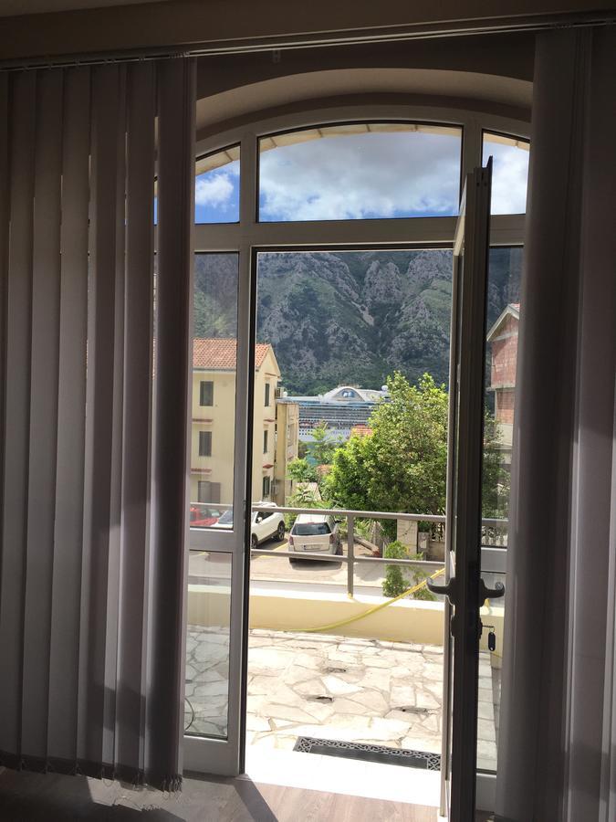 Art Guesthouse Котор Екстер'єр фото